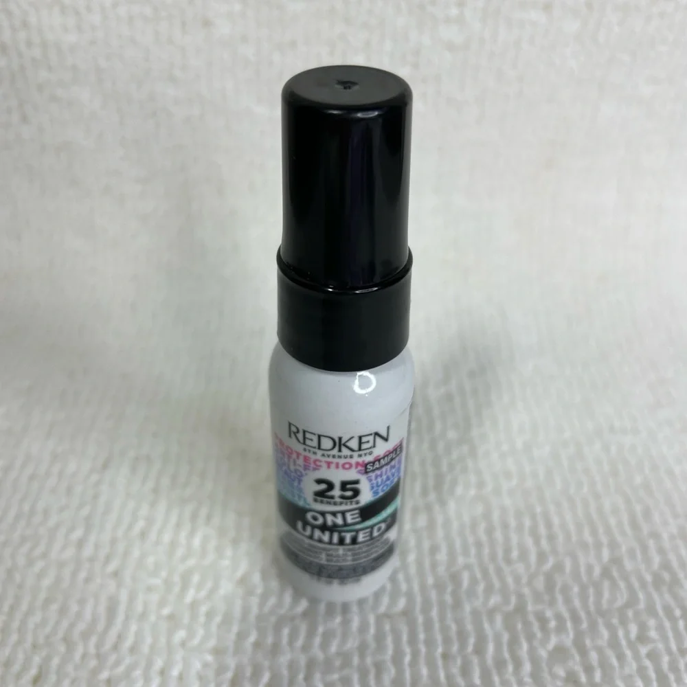 🌙Pick 5 for $25🌙 Redken One United Multi-Benefit Treatment Spray mini